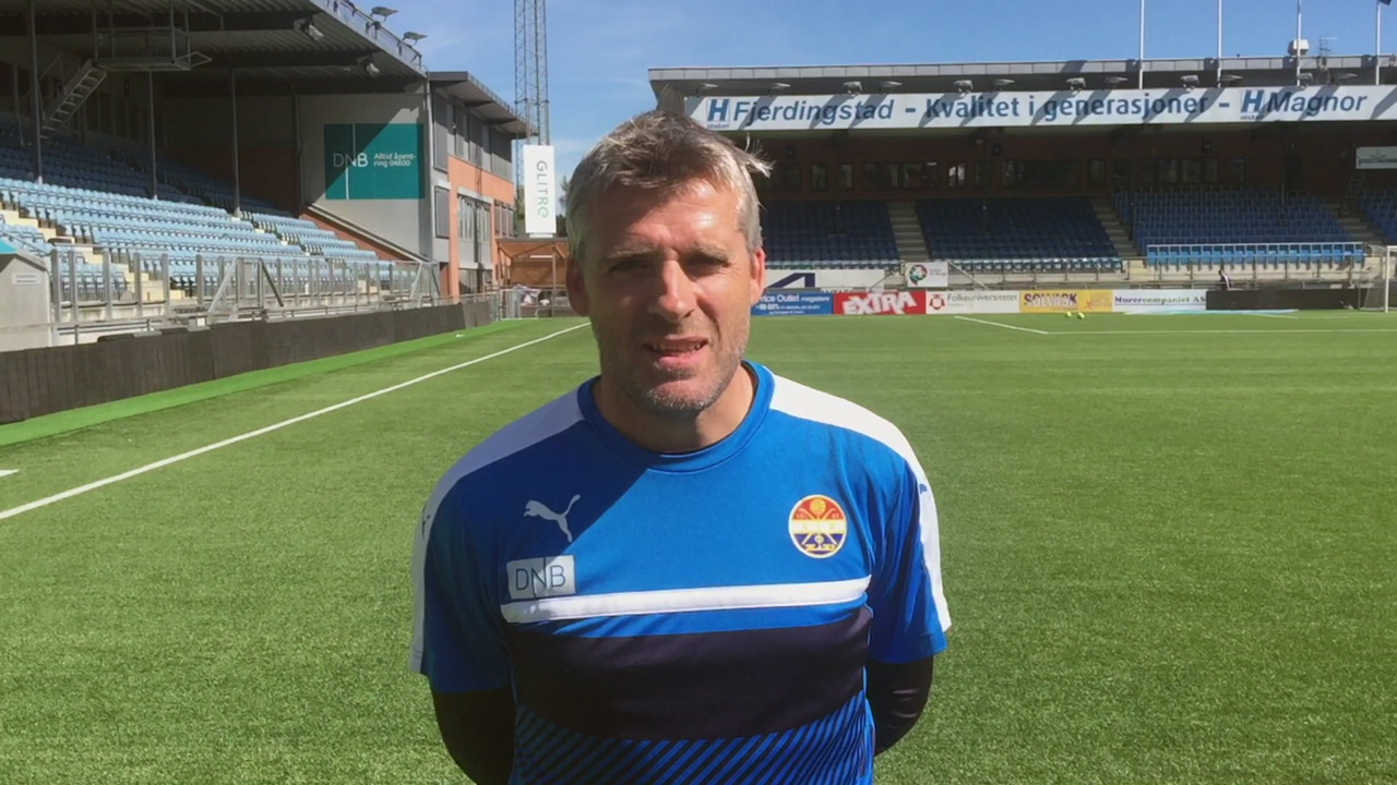 Toro foran LSK-kampen